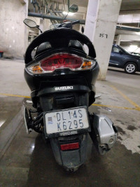 Suzuki Burgman Street