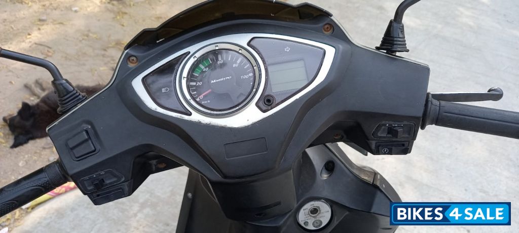 Hero Maestro Edge 110 100 Million Edition