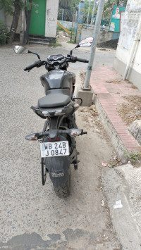 Bajaj Pulsar N160