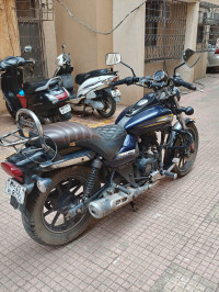 Blue Bajaj Avenger Street 150