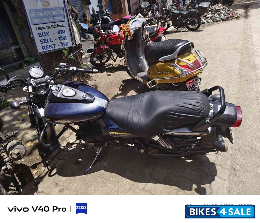 Bajaj Avenger Street 150