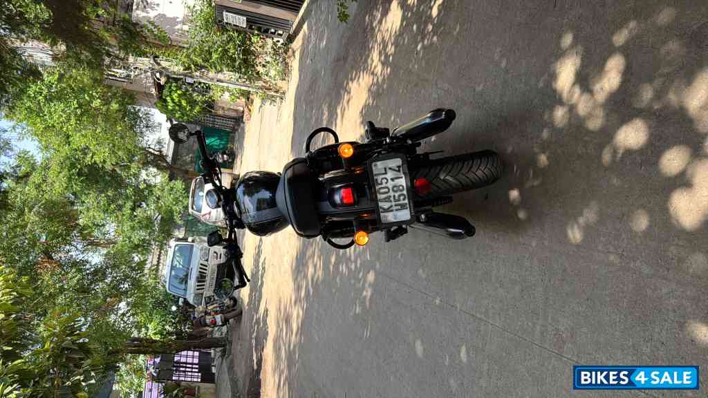 Jawa 42 Dual Channel ABS AllStar Black