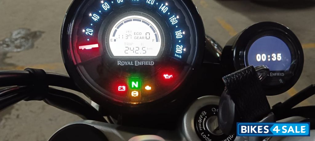 Royal Enfield Super Meteor 650