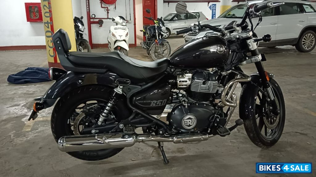 Royal Enfield Super Meteor 650