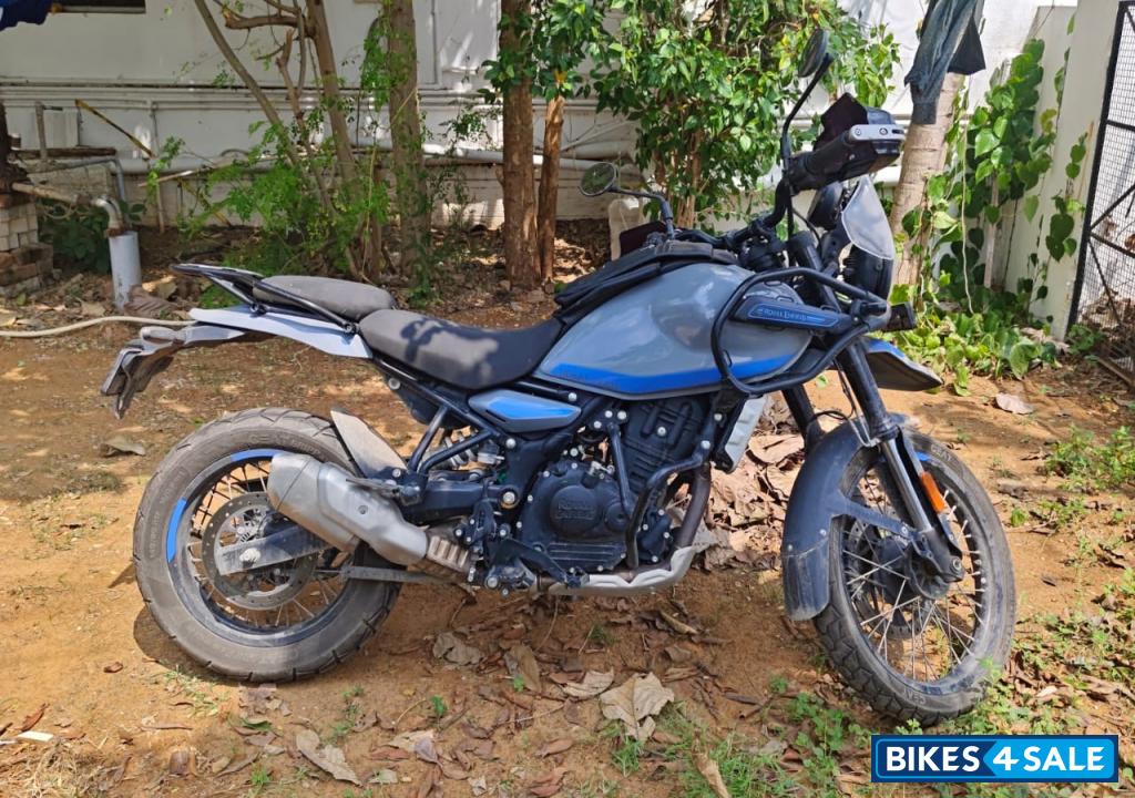 Poppy Blue Royal Enfield Himalayan 452