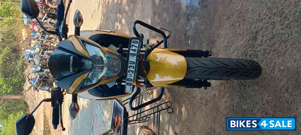 Honda CB Hornet 160R ABS