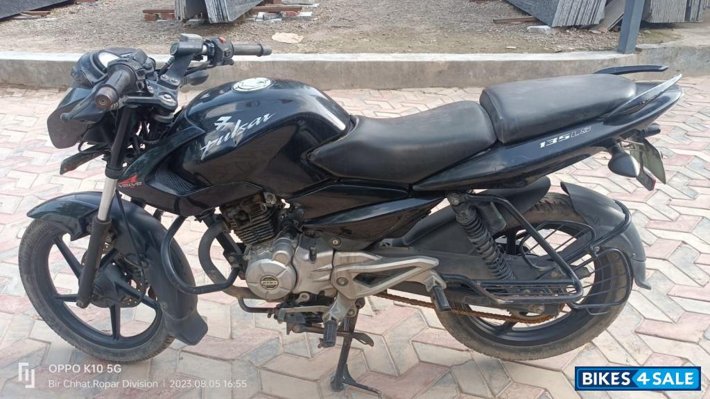 Bajaj Pulsar 135LS