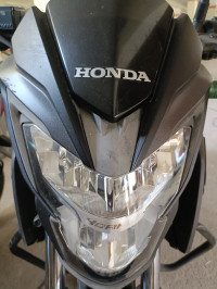 Green Honda CB Hornet 160R