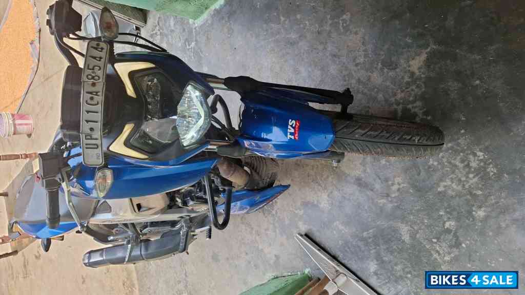 Blue TVS Apache RTR 160 4V BS6