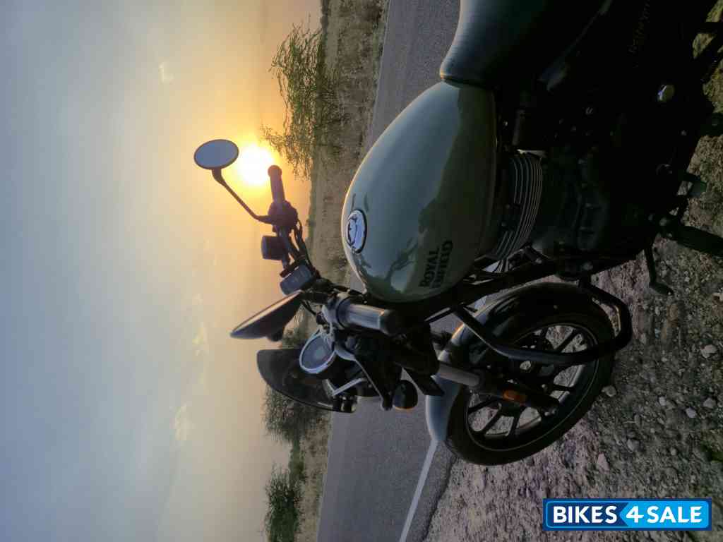 Royal Enfield Meteor 350 Fireball