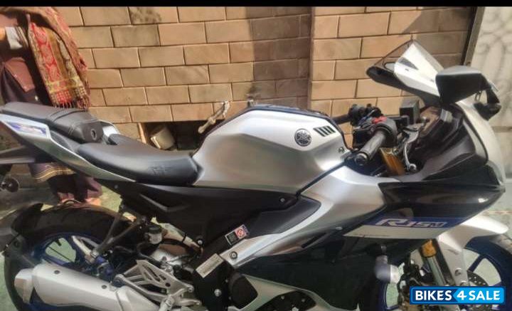 R15m Yamaha R15M