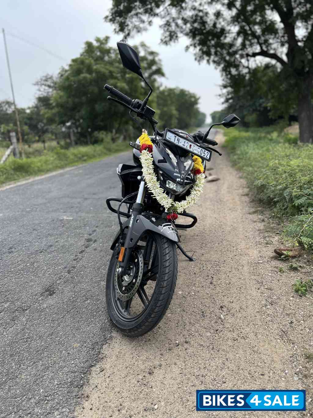 Black Hero Xtreme 125R