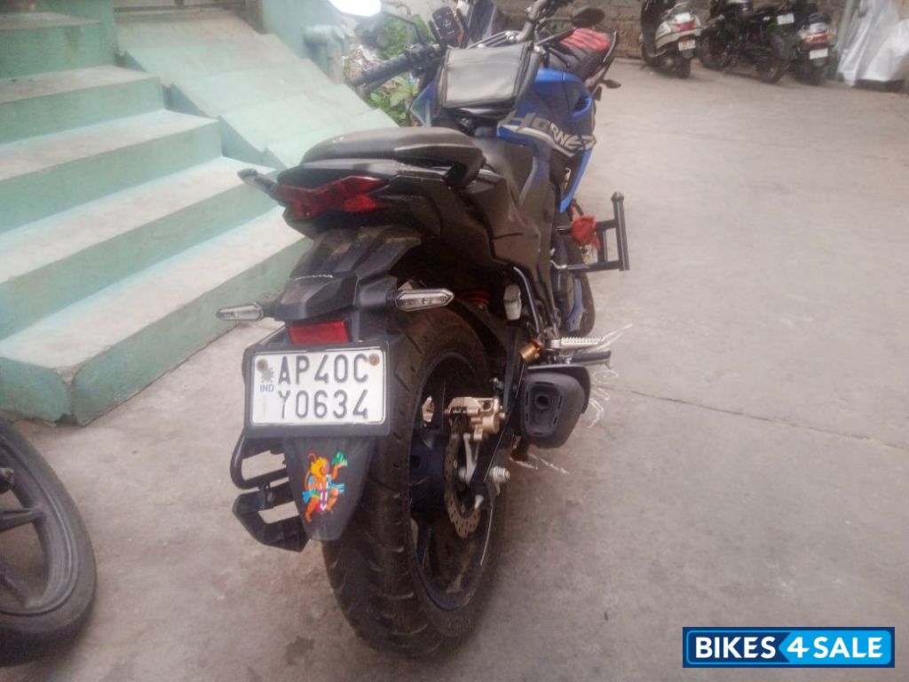 Blue Honda Hornet 2.0