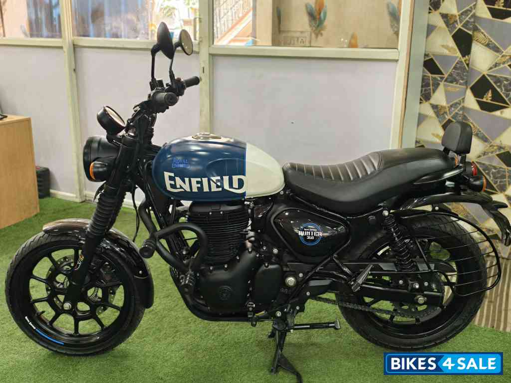 Royal Enfield Hunter 350 Metro