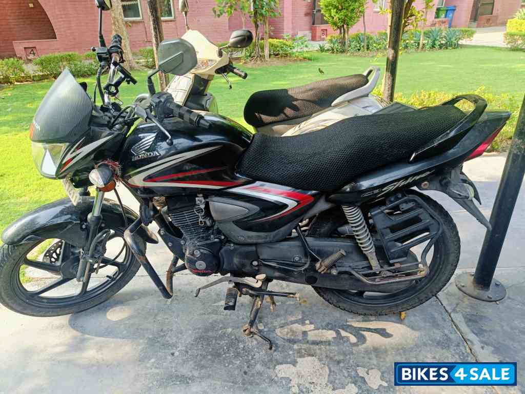 Honda CB Shine