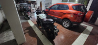 White Bajaj Dominar 400