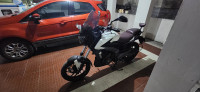 White Bajaj Dominar 400