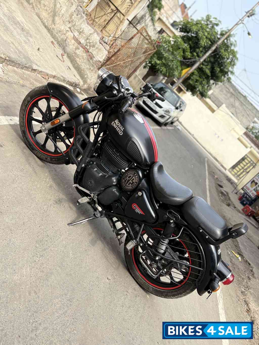 Royal Enfield Classic 350 Dual Channel BS6