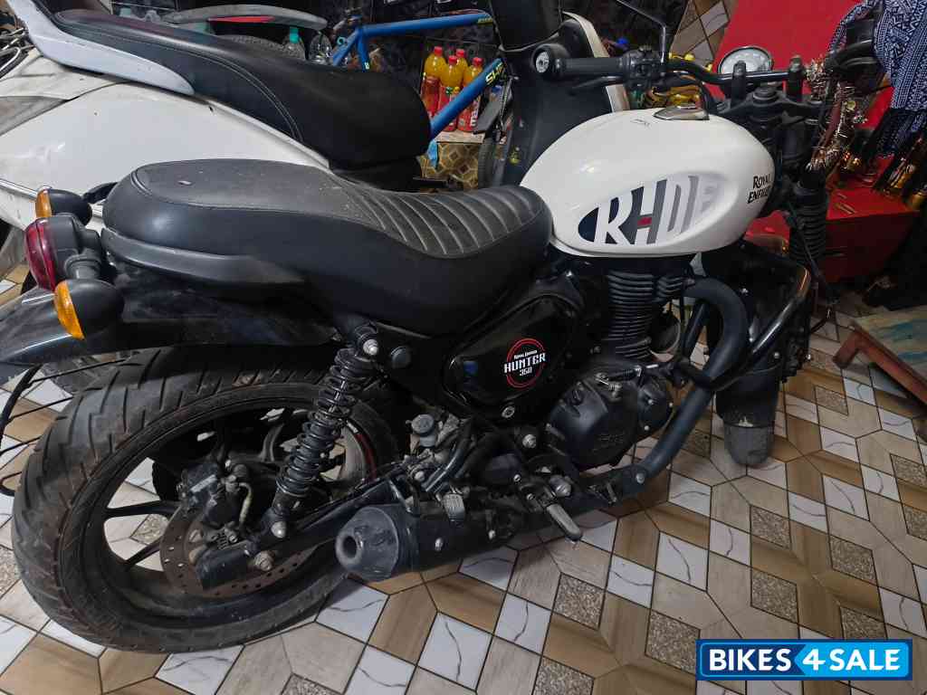 Royal Enfield Hunter 350 Metro