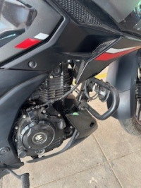 Bajaj Pulsar N160