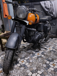Black Royal Enfield Classic 350