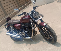 Maroon Honda 2023 CB350 Hness DLX Pro