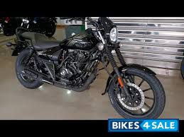 Ebony Black Met Bajaj Avenger Street 160 BS6