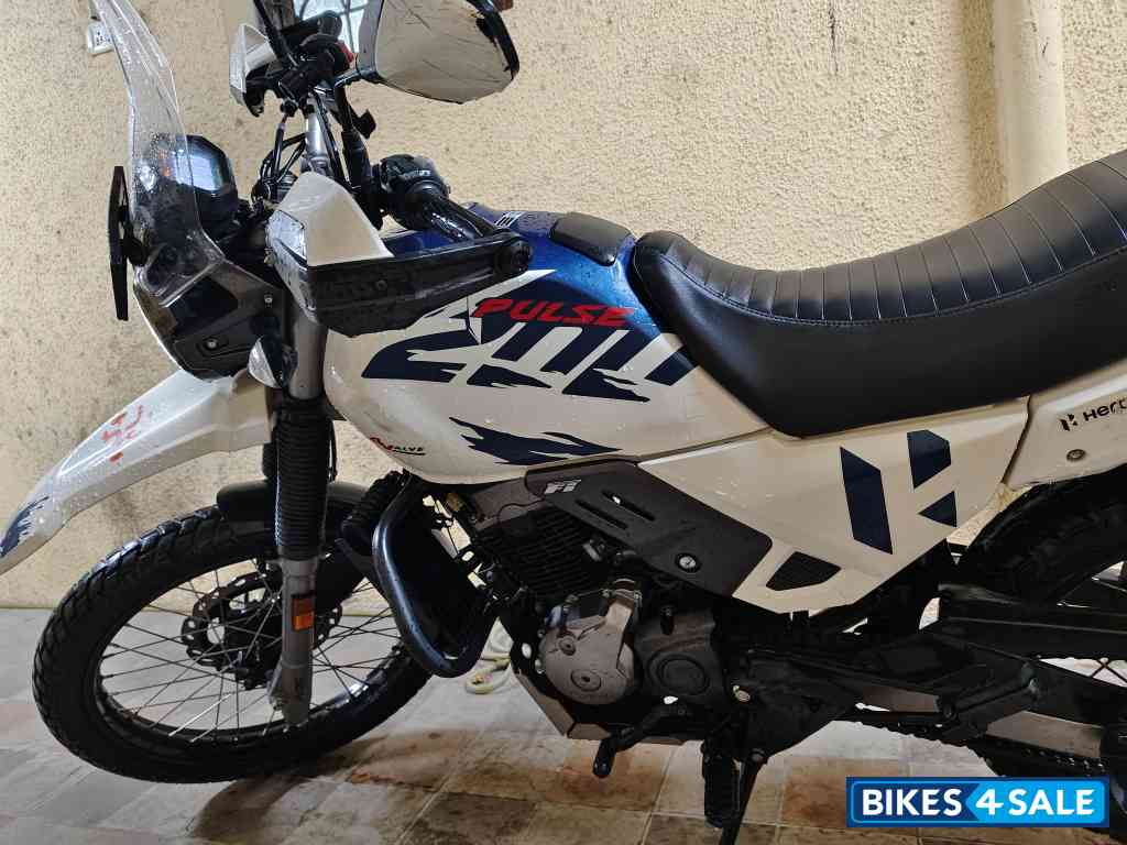 Hero Xpulse 200 4V Hero Xpulse 200 4V