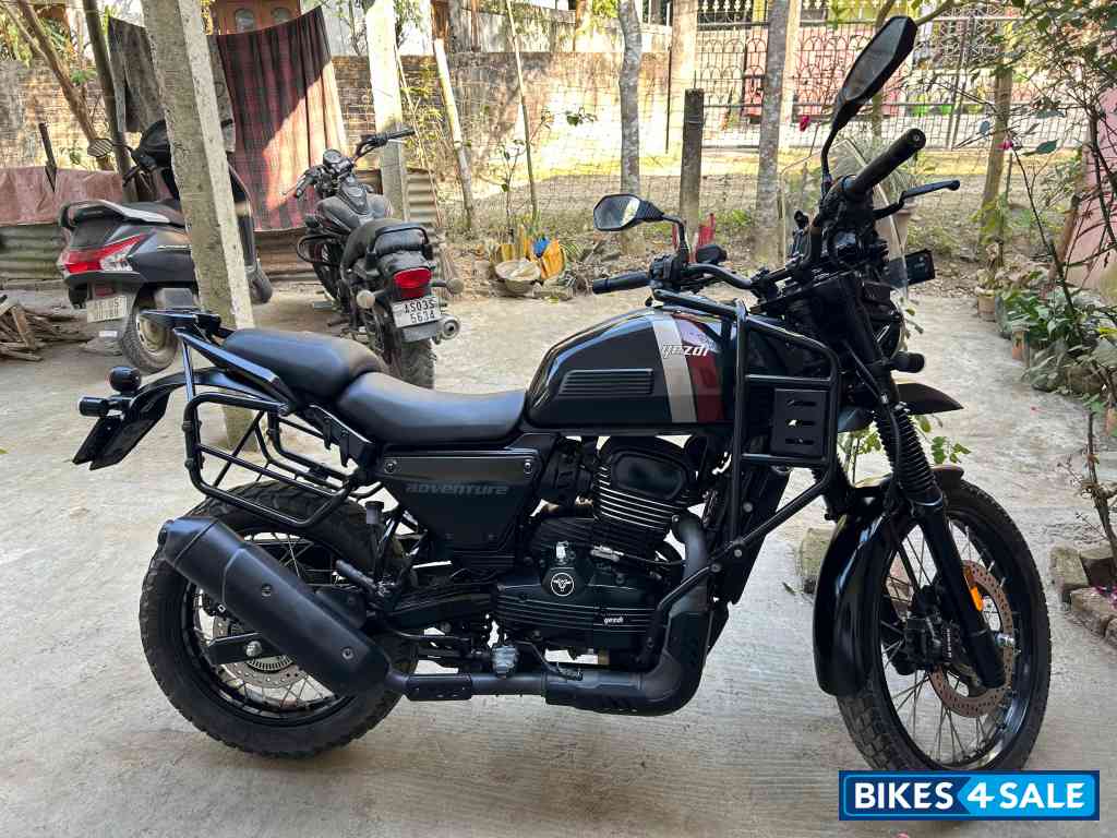 Yezdi Adventure Matte