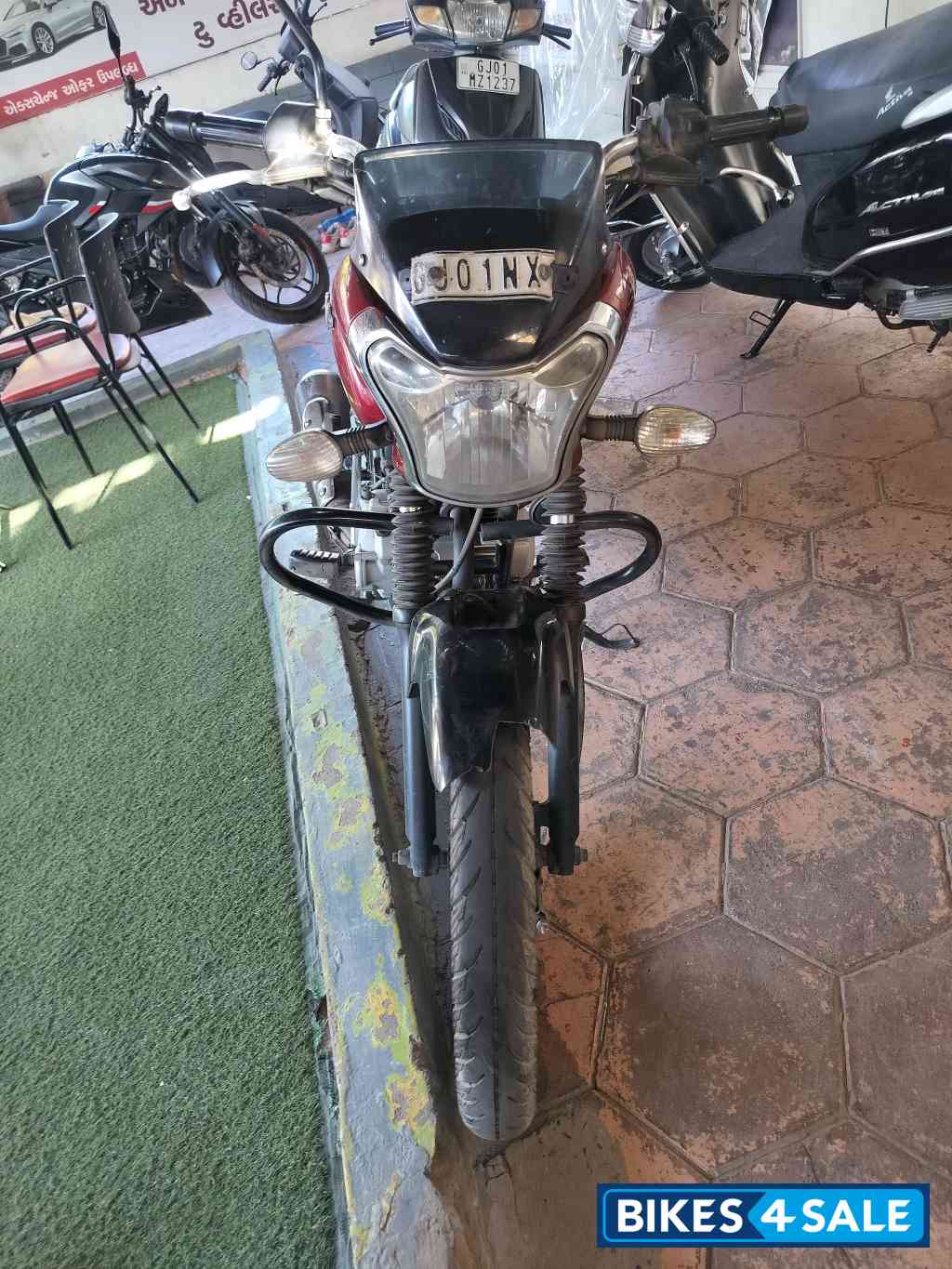 Bajaj V12