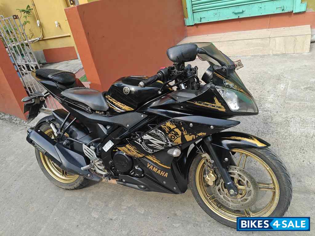 Black Army Mixed Colour Yamaha YZF R15 V2