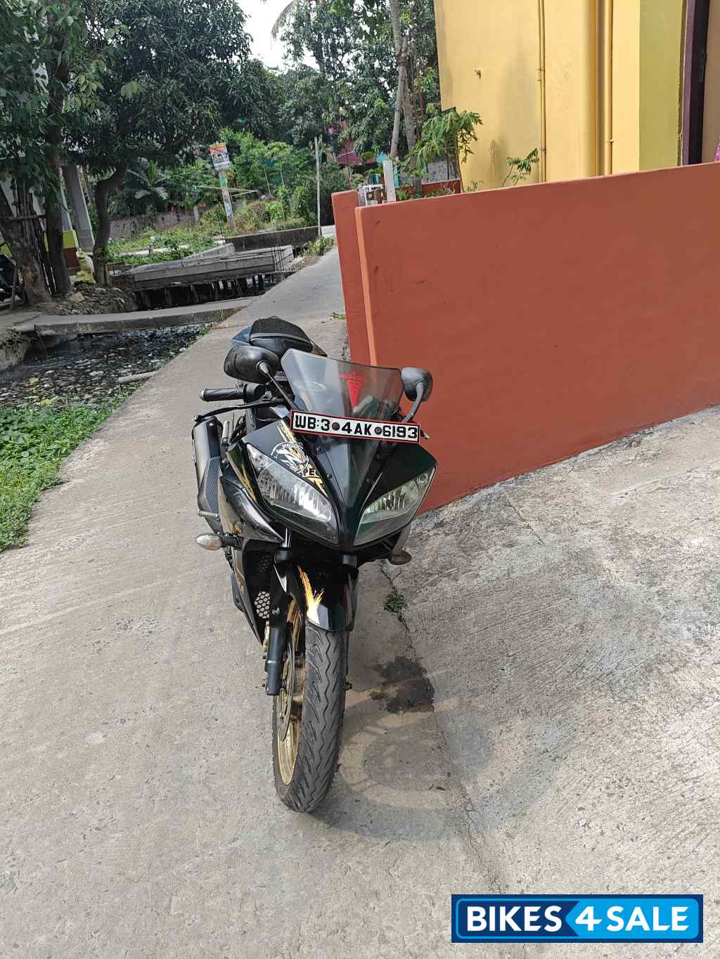 Black Army Mixed Colour Yamaha YZF R15 V2