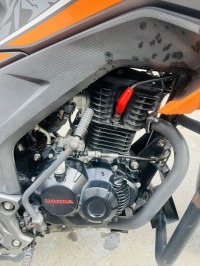 Honda CB Hornet 160R