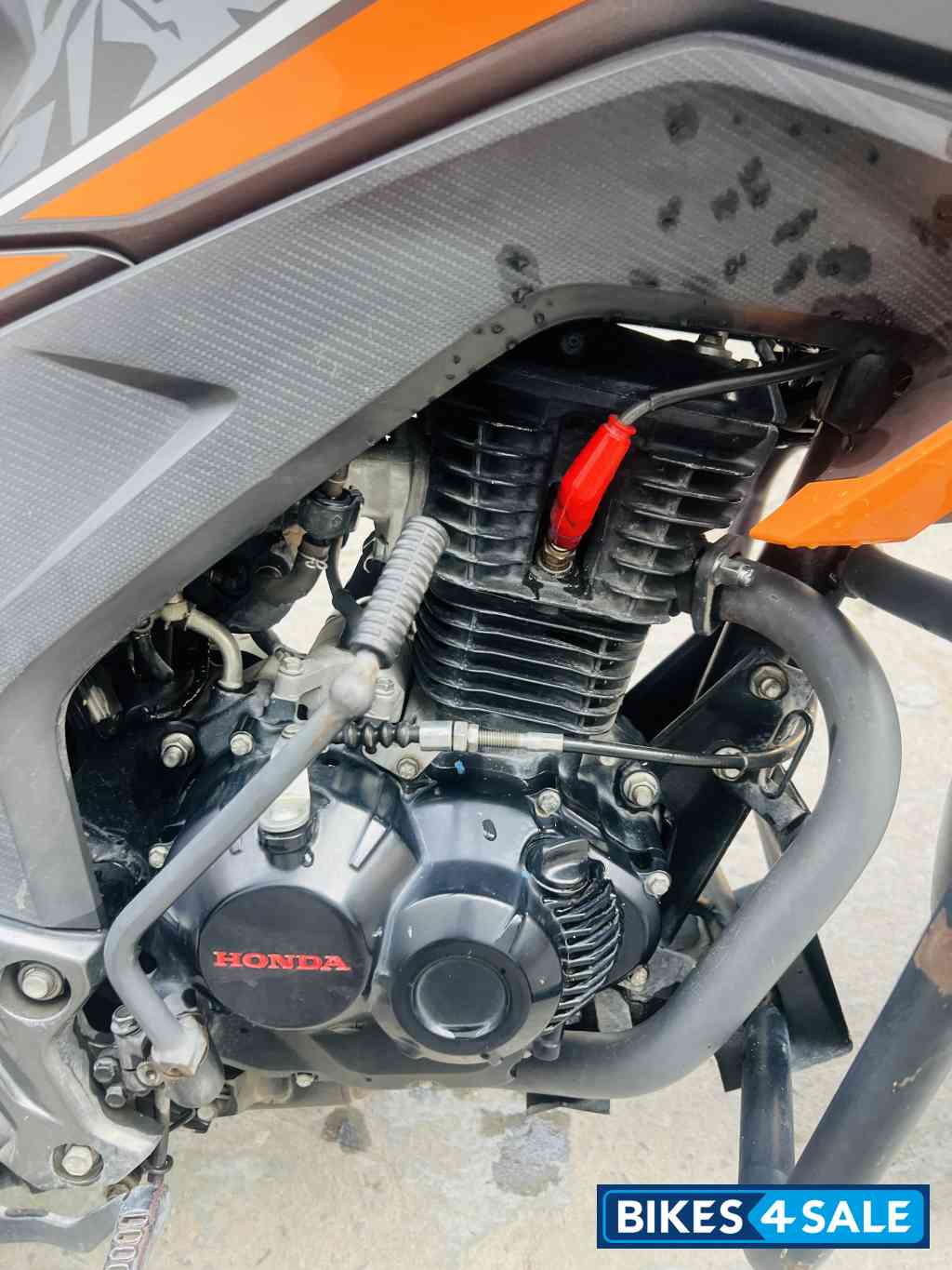 Honda CB Hornet 160R