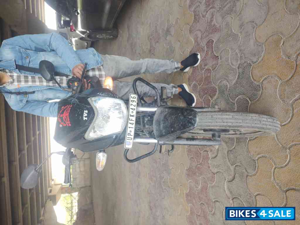 Black TVS Sport