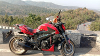 Red Bajaj Dominar 400 Disc