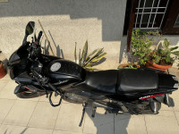 Bajaj Pulsar 220F