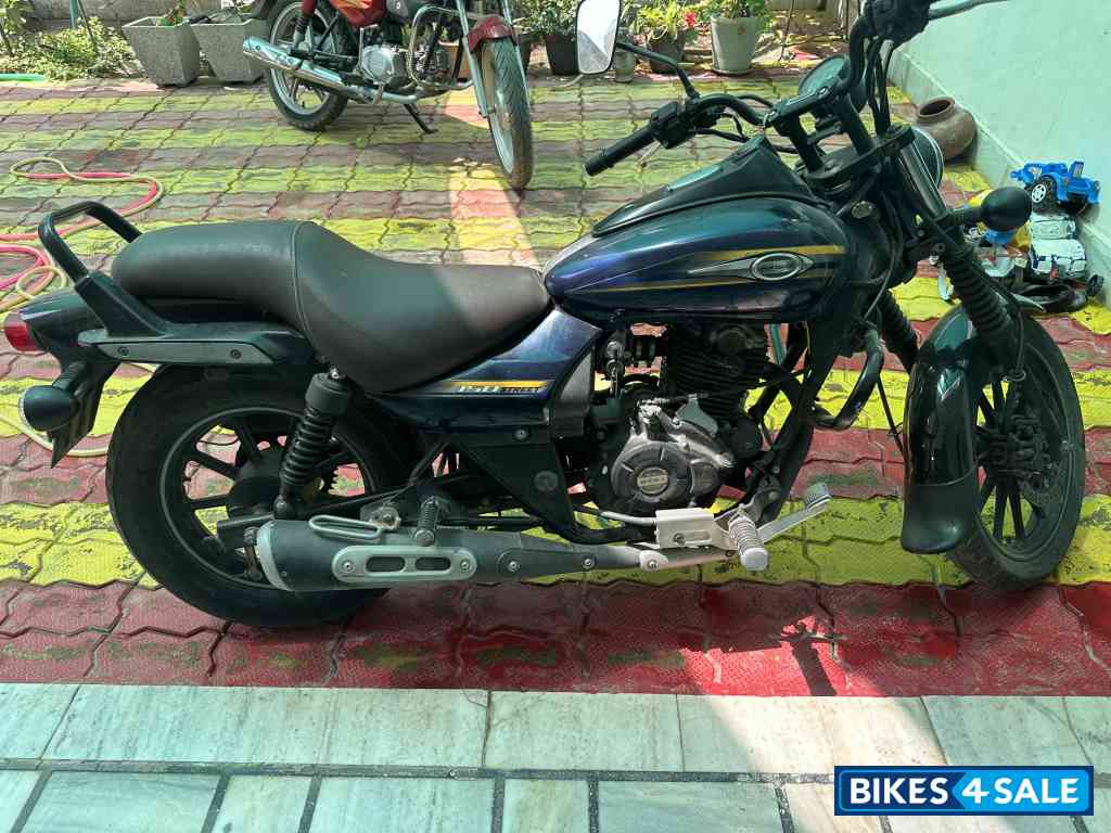 Bajaj Avenger Street 150