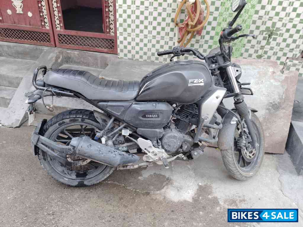 Yamaha FZ-X