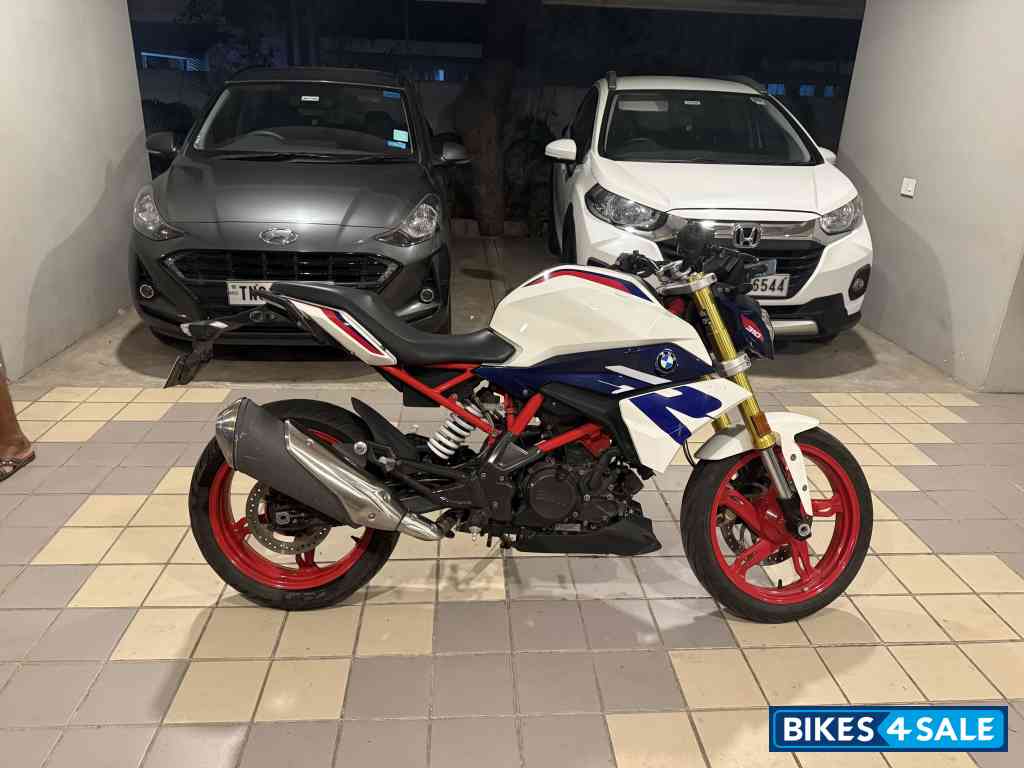 BMW G 310 R