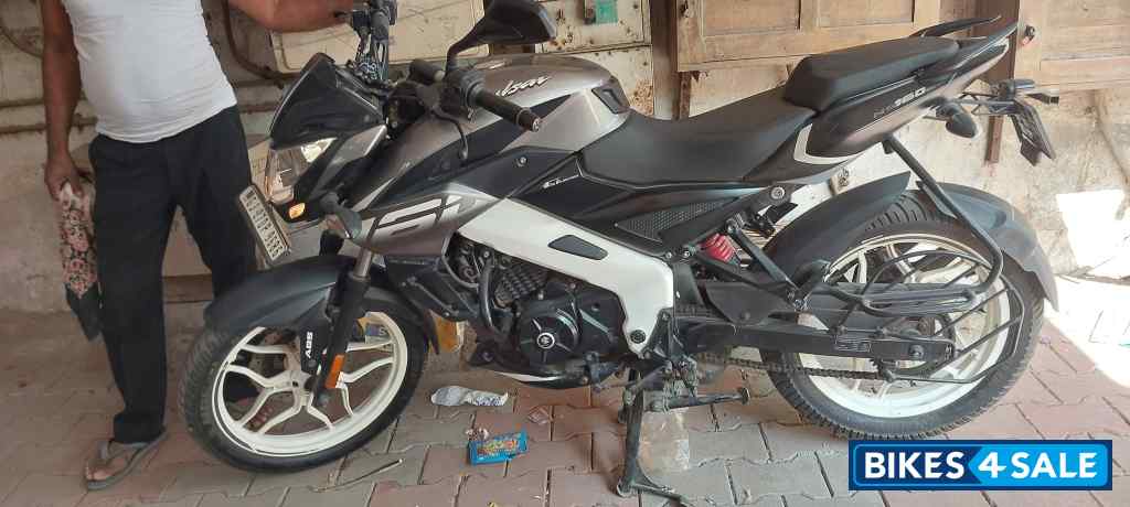 Bajaj Pulsar NS 160