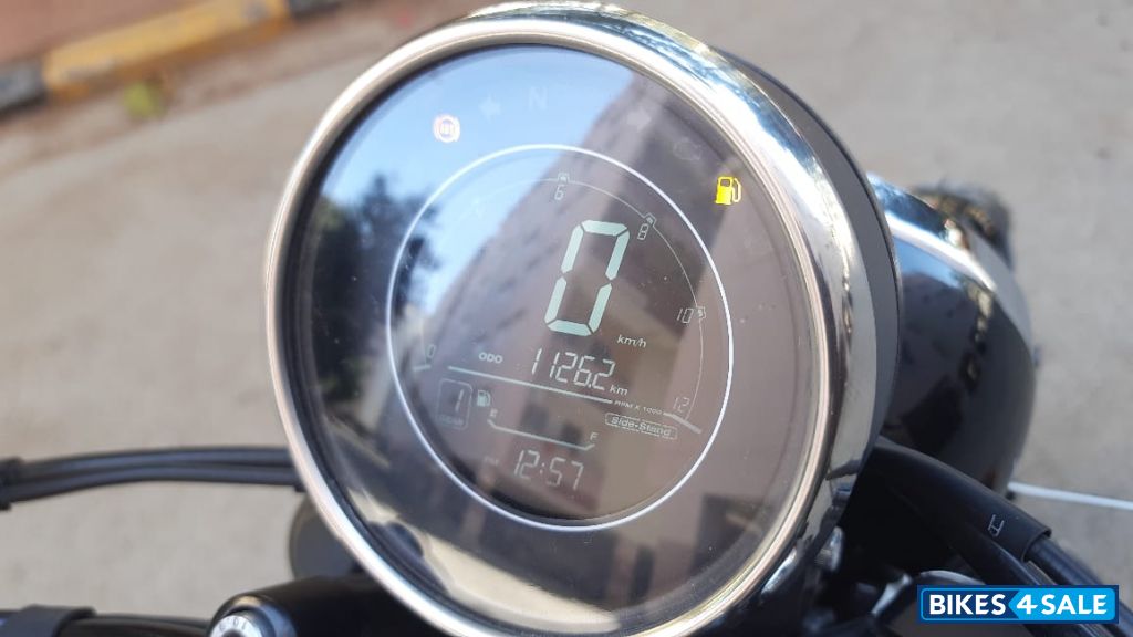 Chrome Jawa 42 Bobber Black Mirror