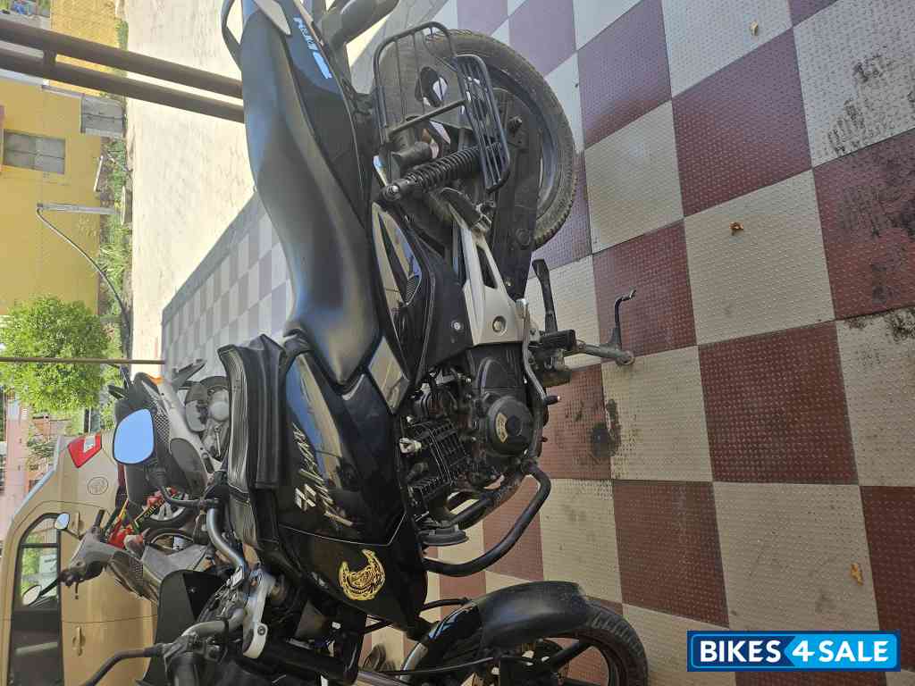 Bajaj Pulsar 150