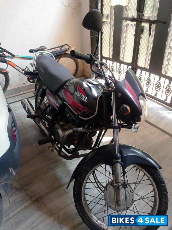 Black Hero CD Deluxe