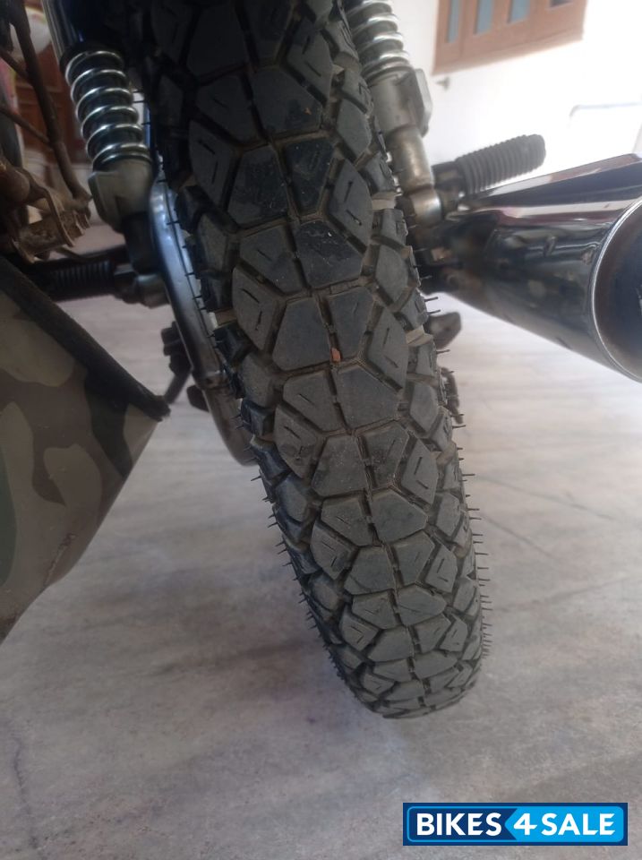 Black Hero CD Deluxe