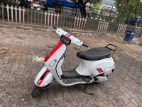 Vespa Racing Sixties 150 2024 Model