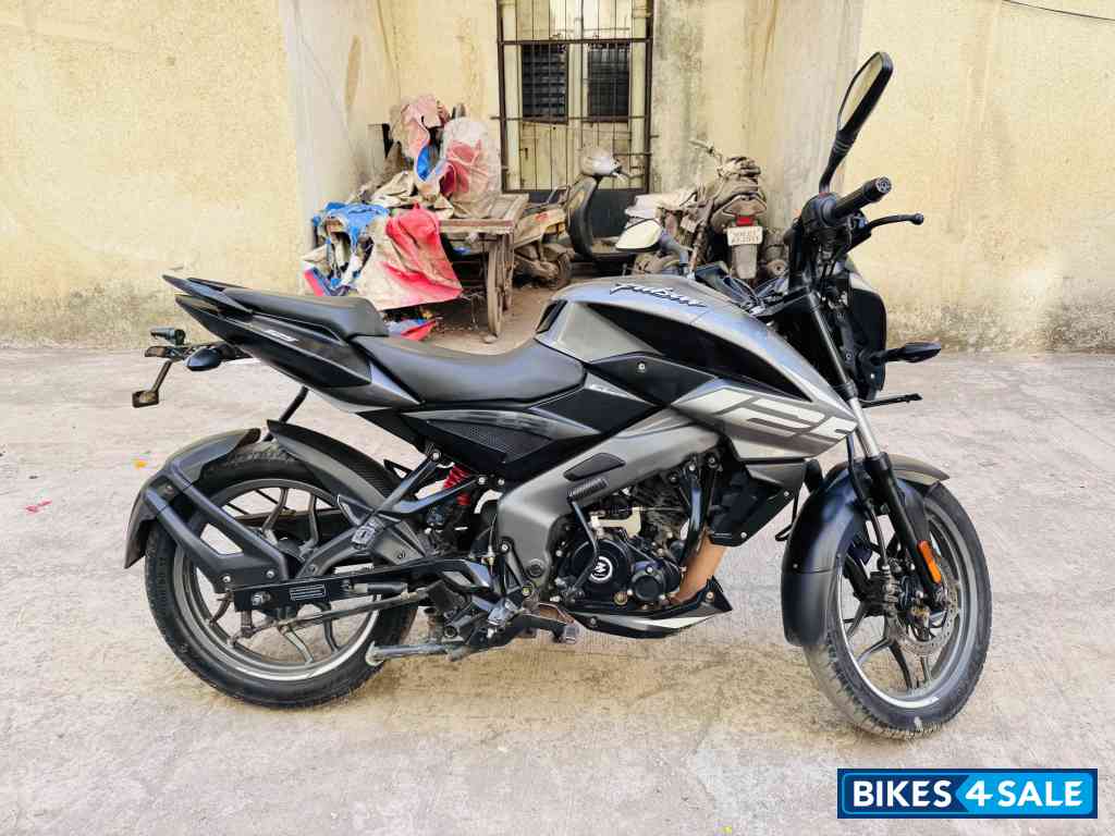 Bajaj Pulsar NS 125