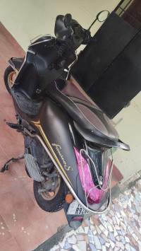 Black Yamaha Fascino S