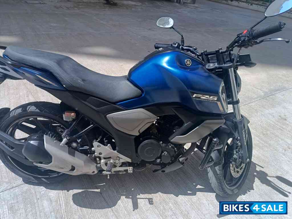 Yamaha FZ-S FI V3 BS6
