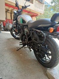 Royal Enfield Hunter 350 Metro